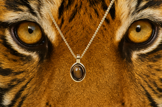 The Power of Tiger’s Eye Pendant: Balance, Strength, and the Perfect Gift for Her