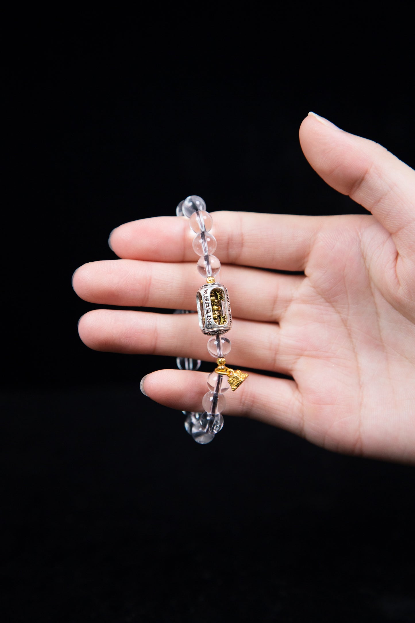 8mm Natural Clear Quartz Bracelet with Vajra Charm